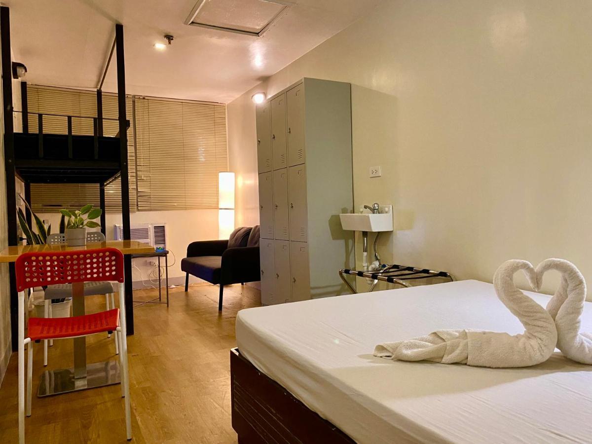 Burgos Hub Hostel Pasay Luaran gambar
