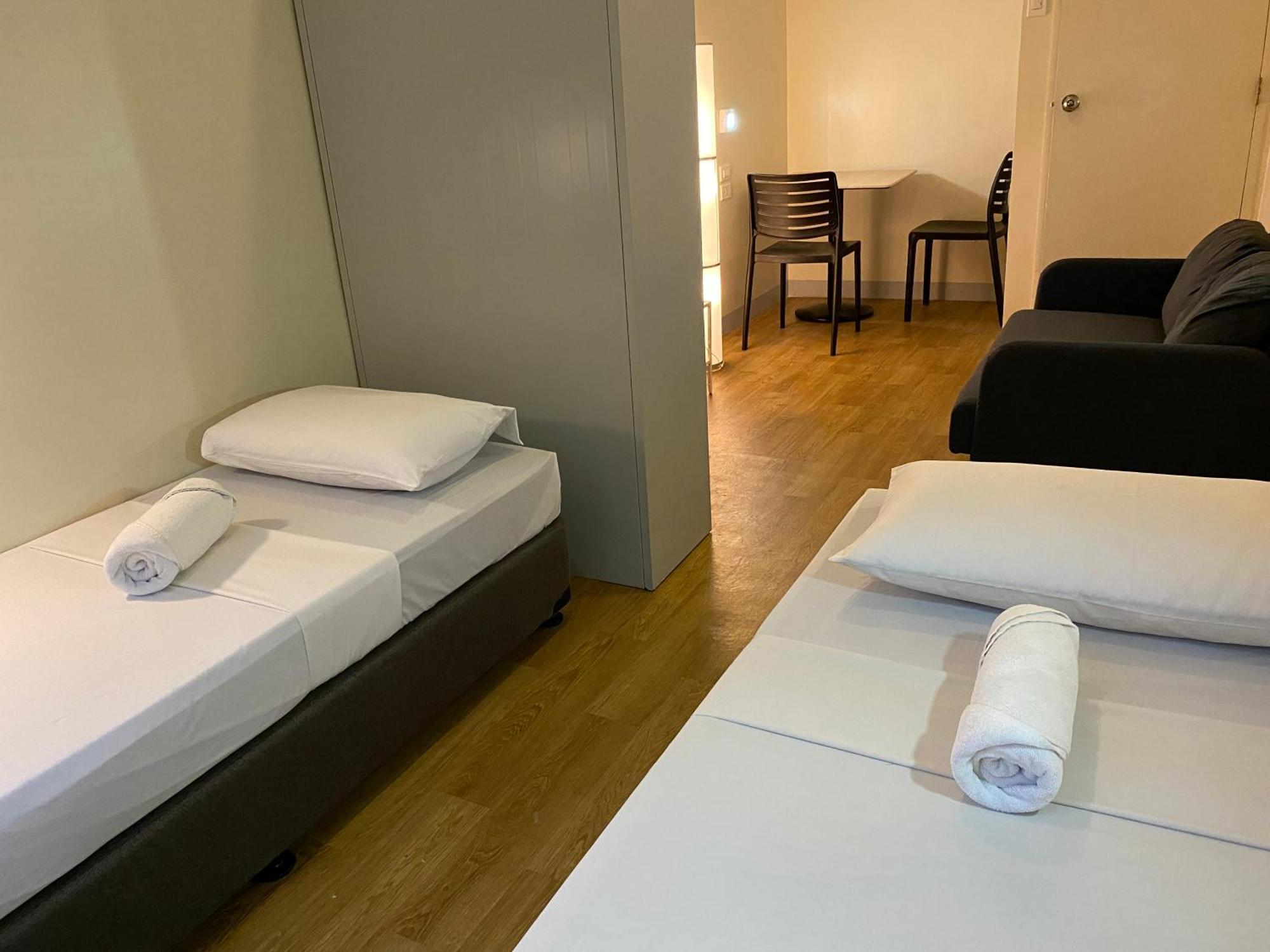 Burgos Hub Hostel Pasay Luaran gambar
